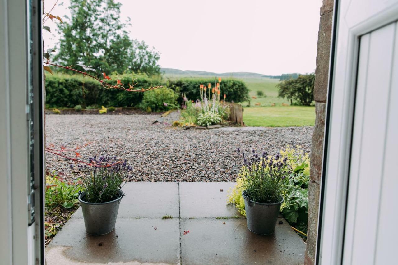 Incheoch Farm Cottage Kilry エクステリア 写真